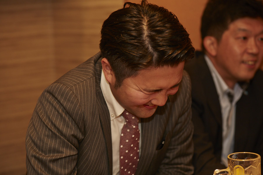 社員座談会”></p>
<dt class=